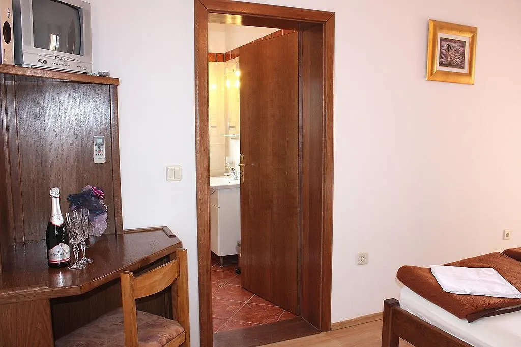 krevet i doručak Mb Bed&Breakfast