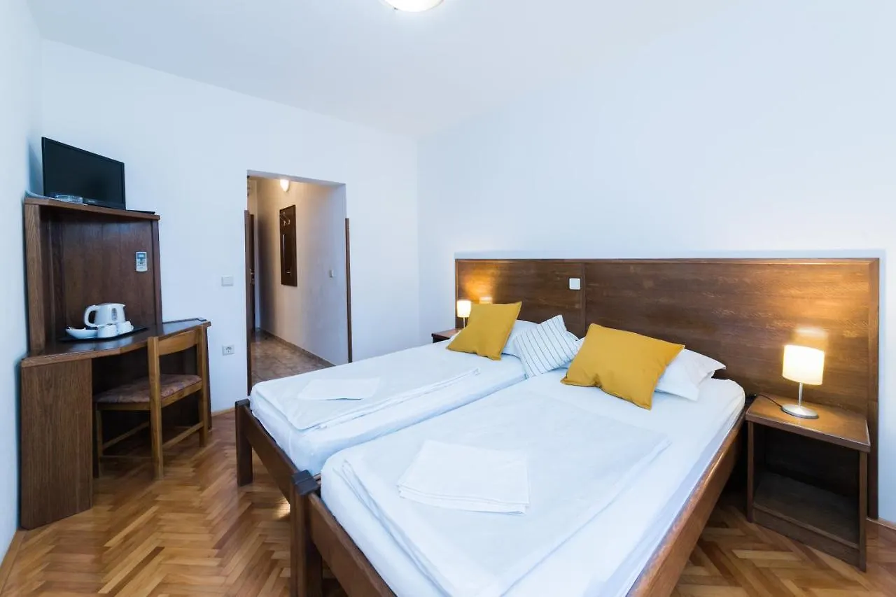 Bed & Breakfast Mb Bed&Breakfast